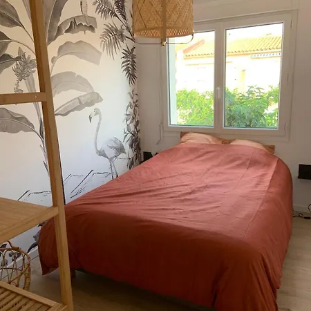 Belle En Front De Feriehus Fleury (Aude)