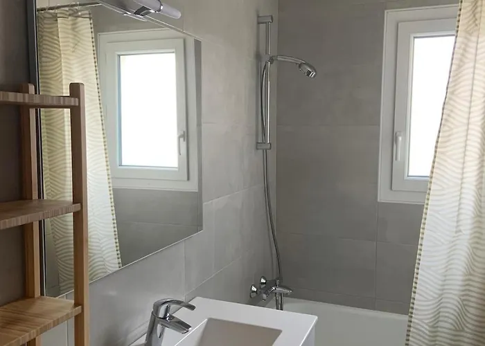 بيت للعطل Belle En Front De